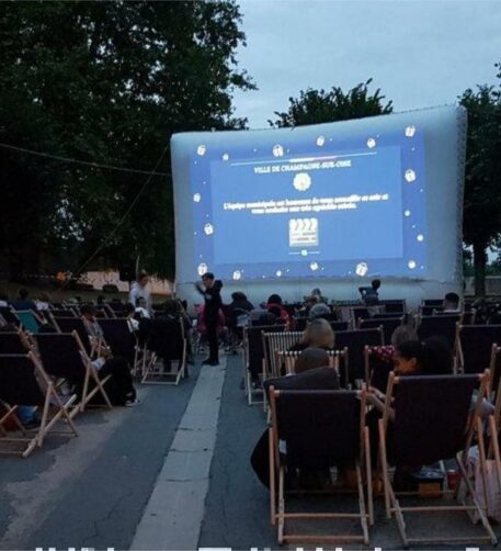 Cinéma plein air, structure gonflable, bingo…